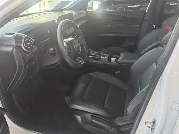 MG5 2025