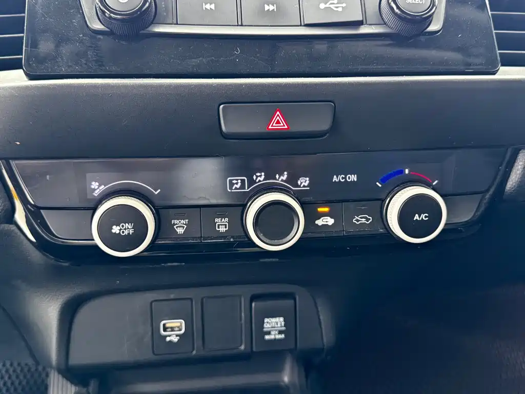 Honda Fit 2023 — фото 11