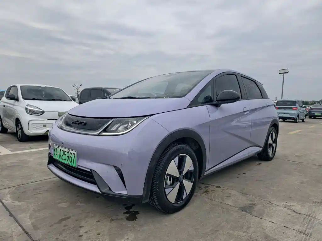 BYD Dolphin 2023 — фото 1
