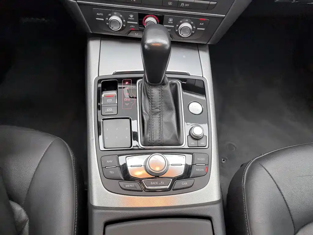 Audi A6L 2017 — фото 13