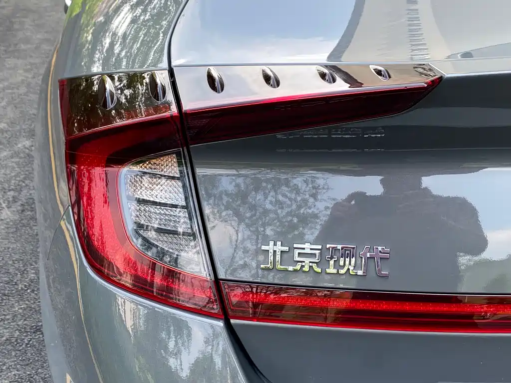 Hyundai Sonata 2022 — фото 7