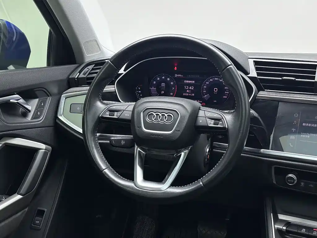 Audi Q3 2020 — фото 13