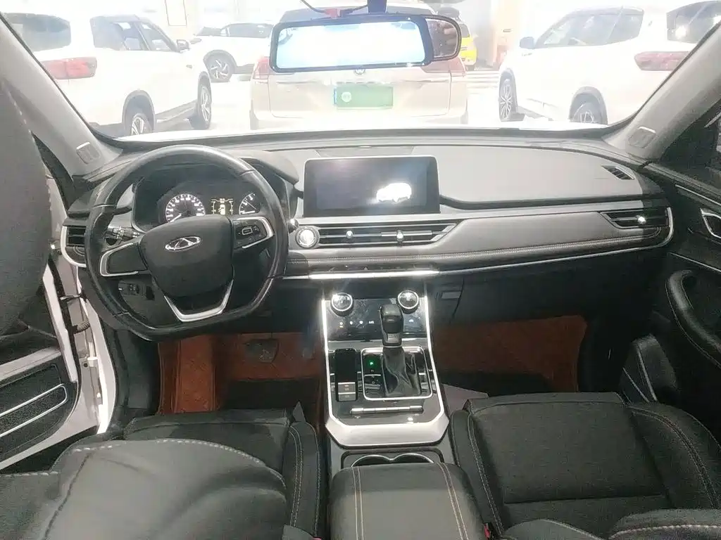 Chery Tiggo 8 2021 — фото 12