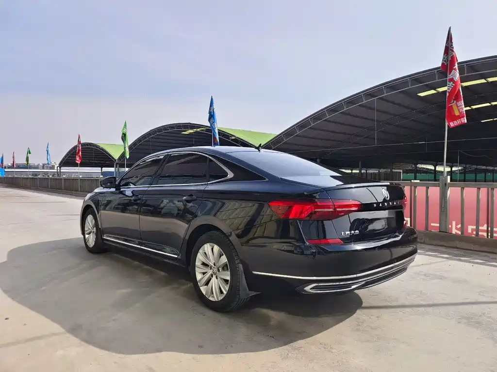 Volkswagen Passat 2019 — фото 4