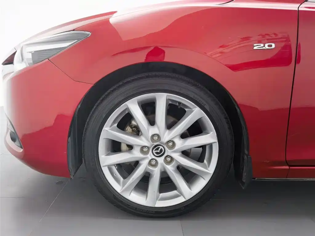 Mazda 3 Axela 2017 — фото 17