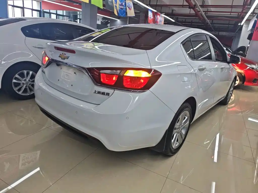 Chevrolet Cruze 2015 — фото 7