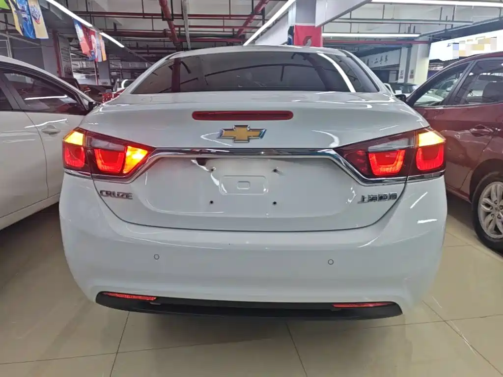 Chevrolet Cruze 2015 — фото 6
