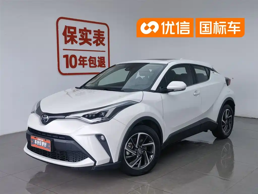 Toyota C-HR 2023 — фото 1