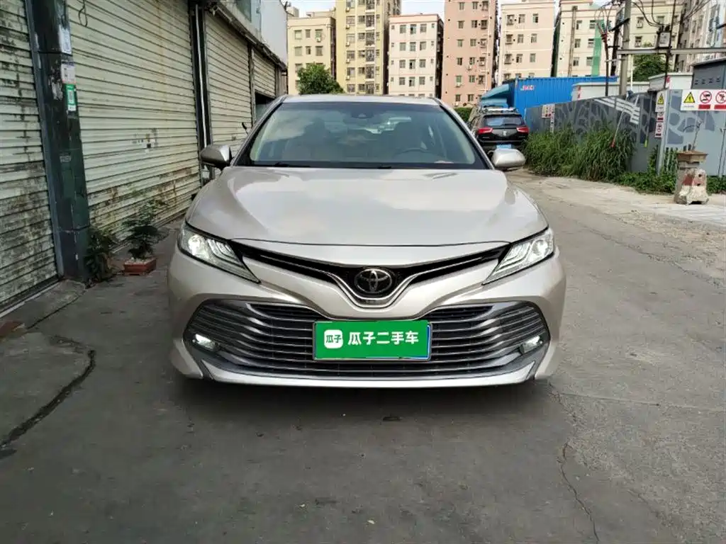 Toyota Camry 2018 — фото 3