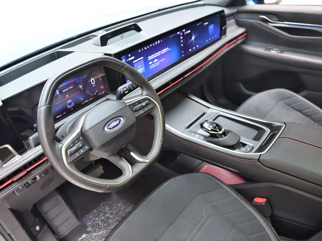 Ford Edge 2023 — фото 11