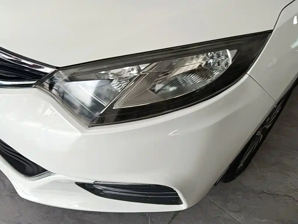 Changan Eado XT 2016 — фото 24