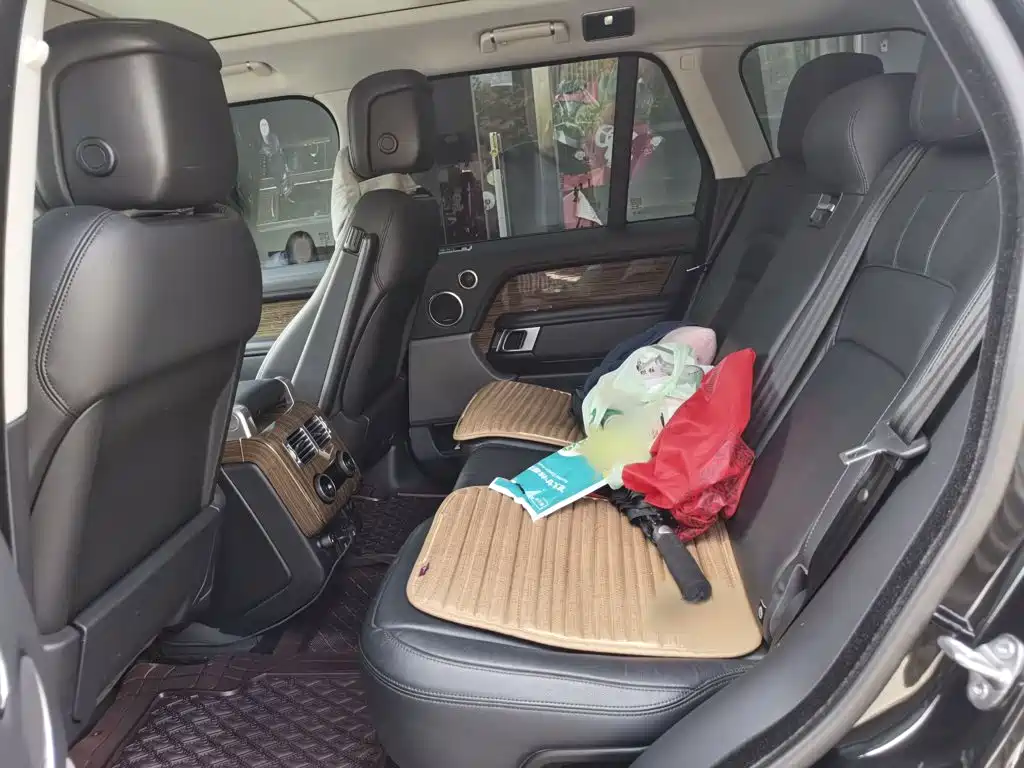 Land Rover Range Rover 2018 — фото 20