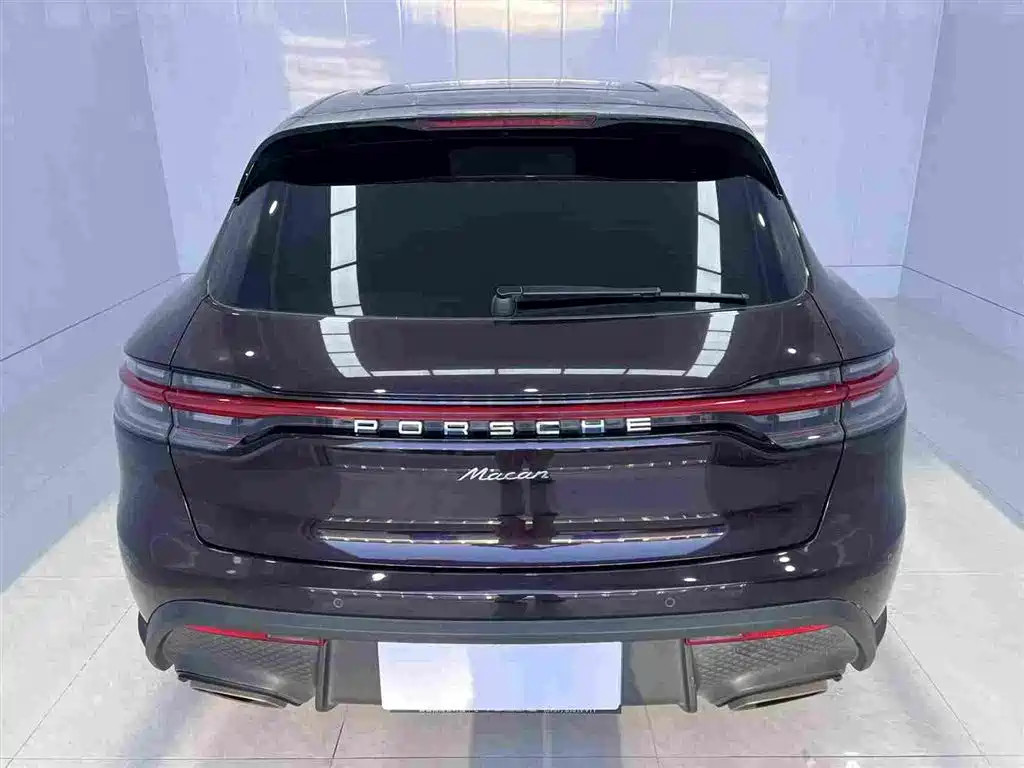 Porsche Macan 2023 — фото 4
