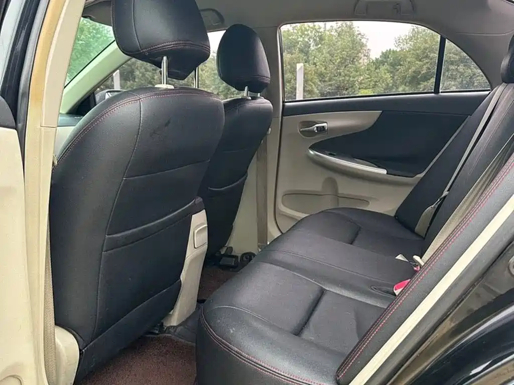 Toyota Corolla 2012