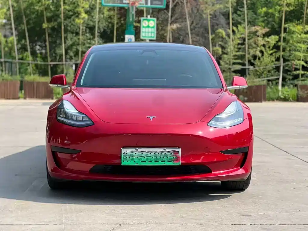 Tesla Model 3 2020 — фото 2