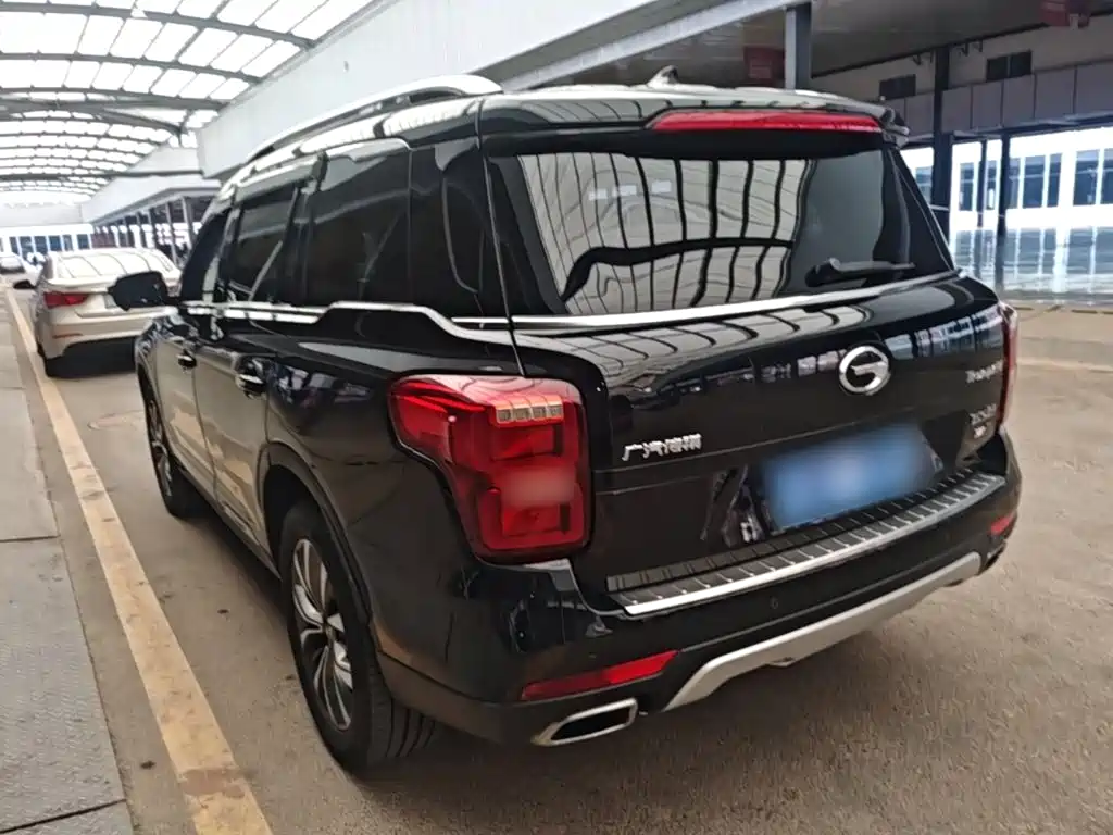 GAC Motor Trumpchi GS8 2019 — фото 5