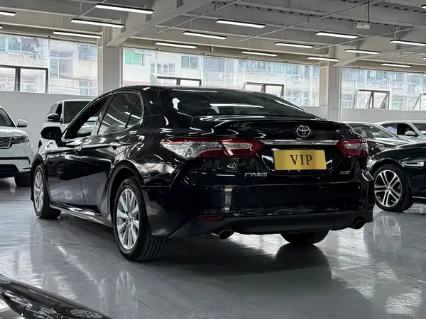 Toyota Camry 2019