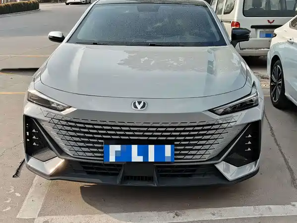 Changan UNI-V 2023