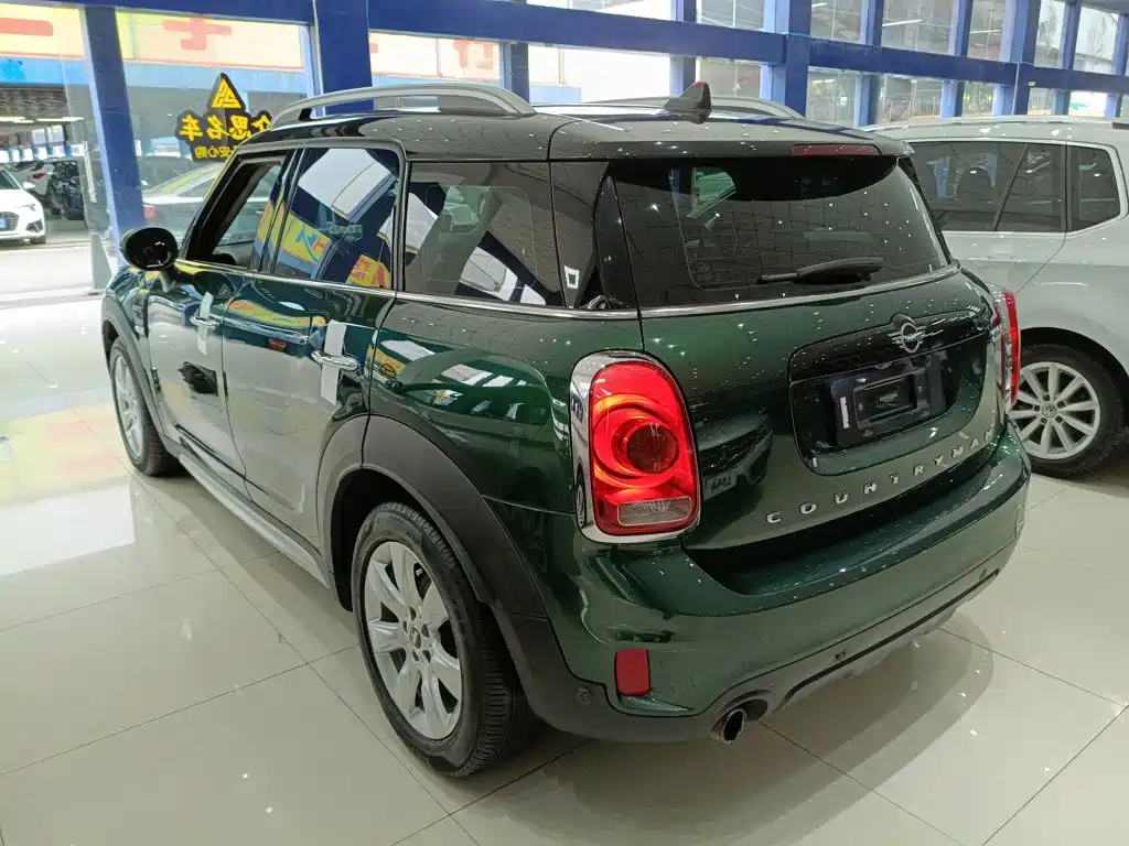 MINI Countryman 2019 — фото 19