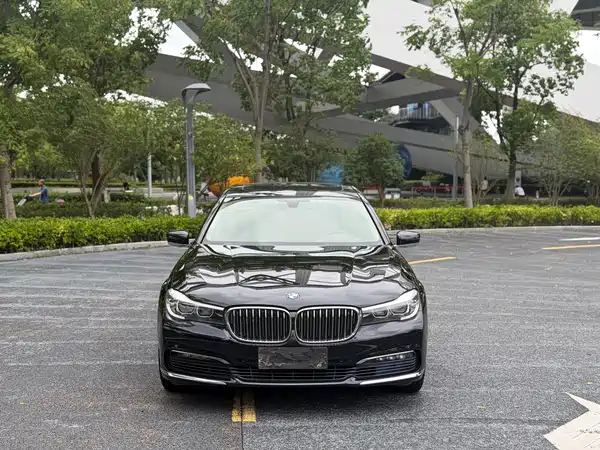BMW 7 Series 2016
