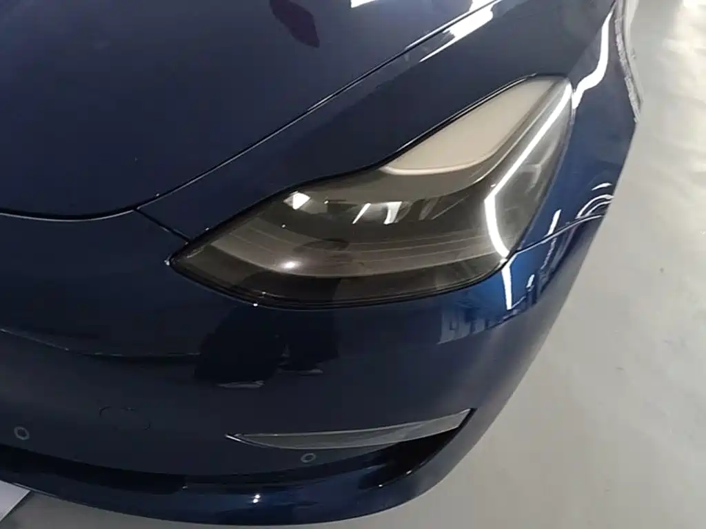 Tesla Model 3 2021 — фото 24
