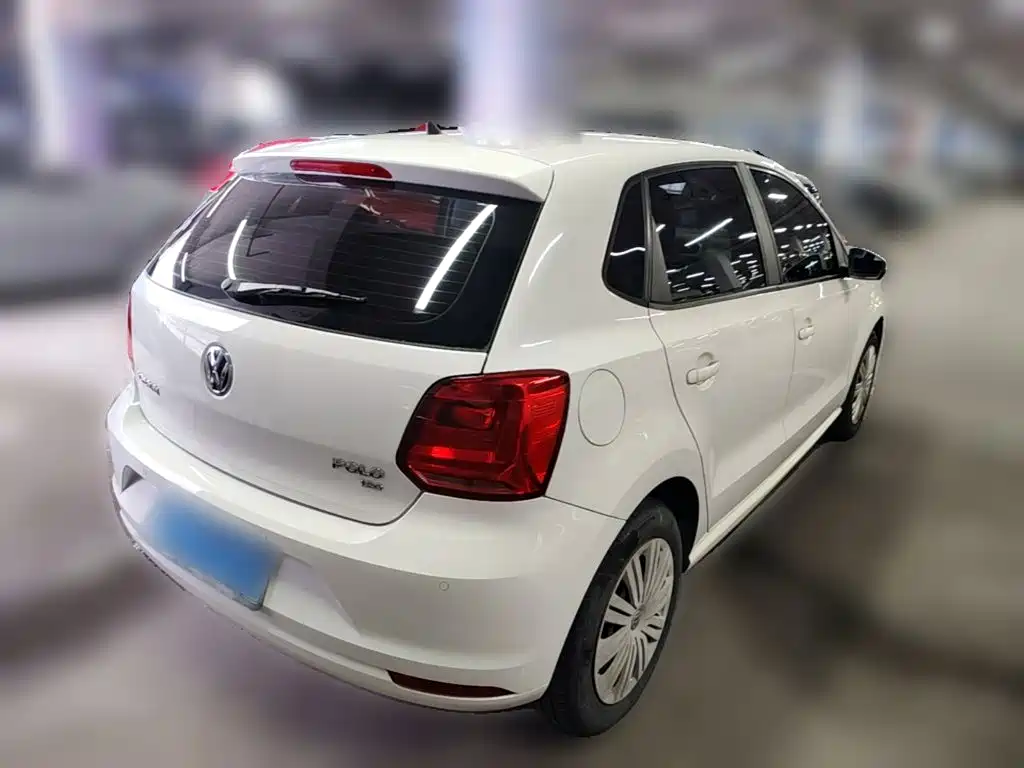Volkswagen Polo 2017 — фото 12