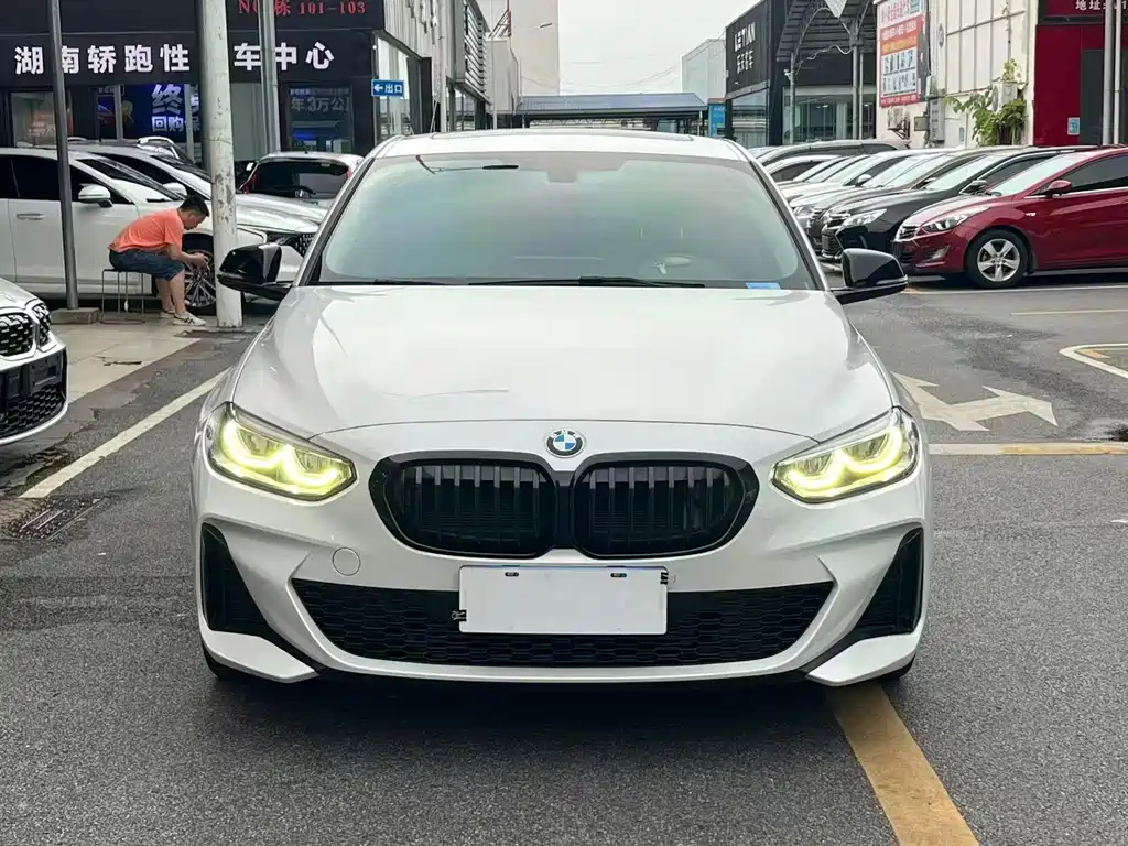 BMW 1 Series 2022