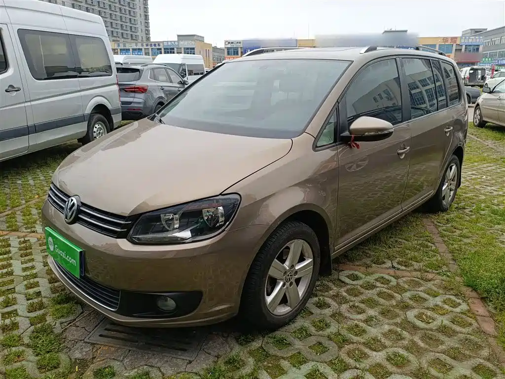 Volkswagen Touran 2016 — фото 2