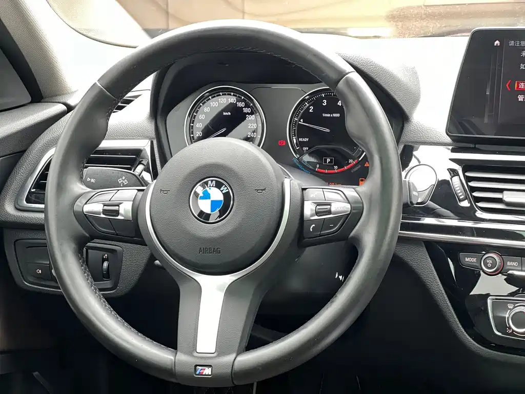 BMW 1 Series 2022