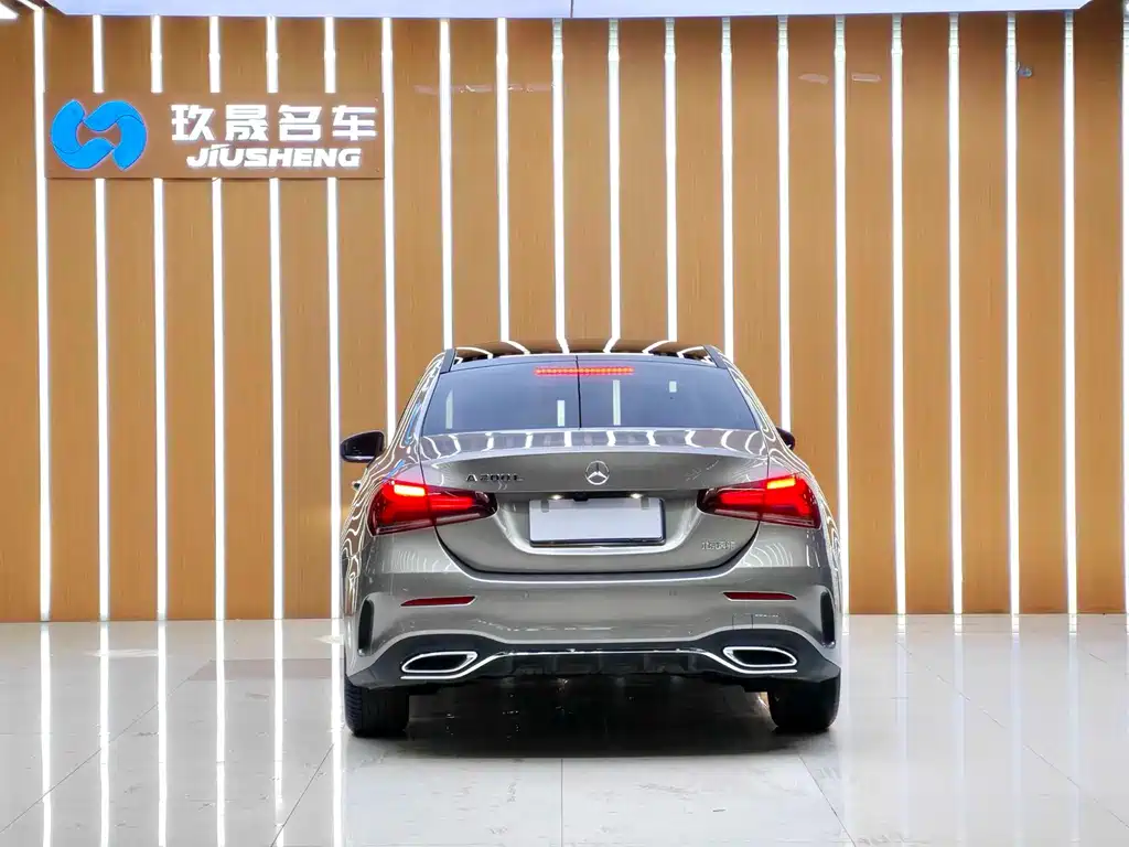 Mercedes-Benz A-Class 2020 — фото 15