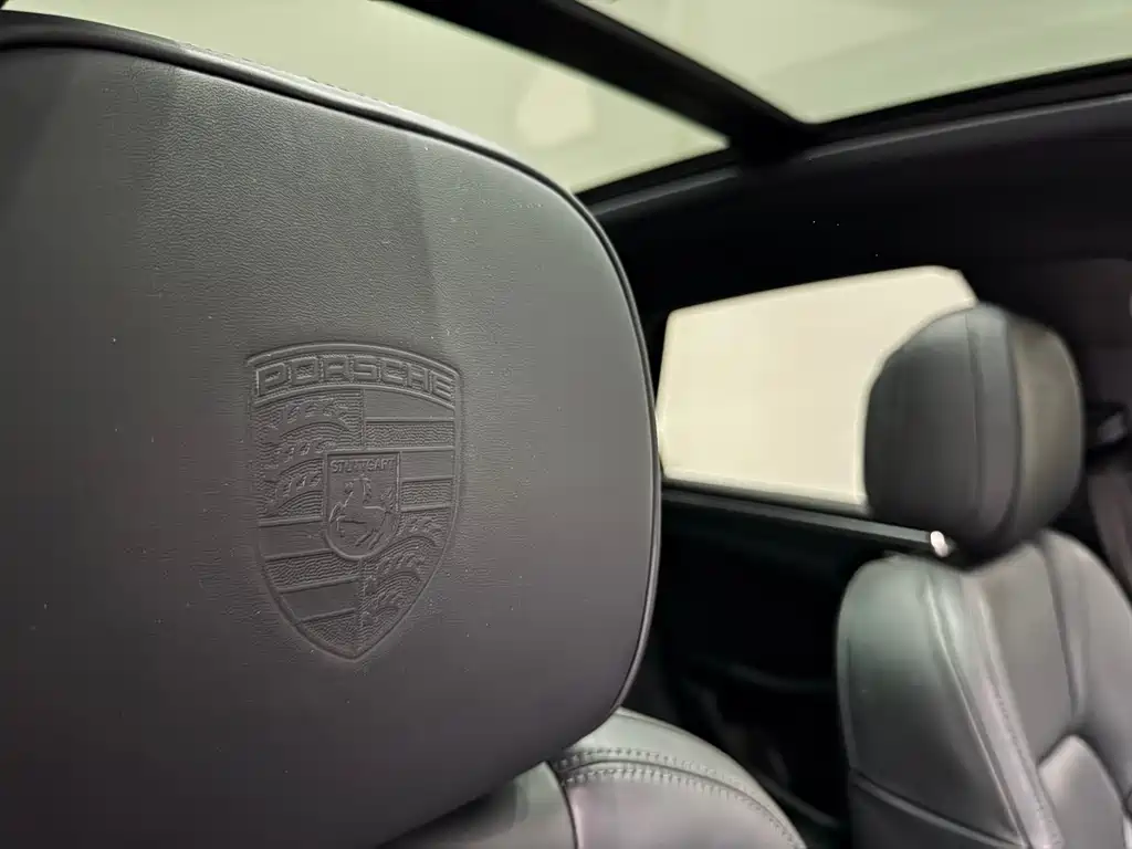 Porsche Macan 2022 — фото 14