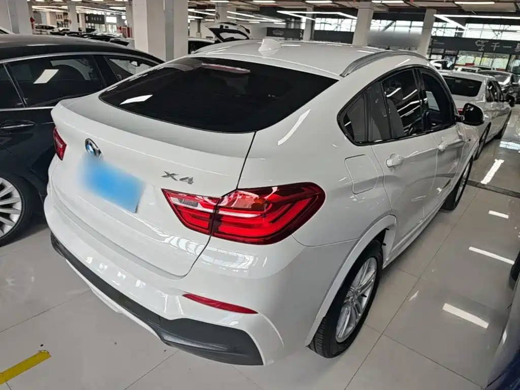 BMW X4 2017 — фото 7