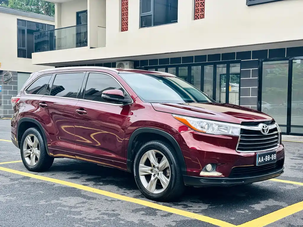 Toyota Highlander 2016 — фото 2