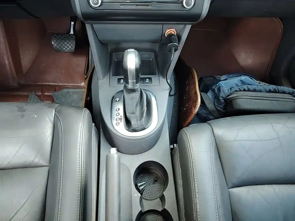 Volkswagen Touran 2015 — фото 14