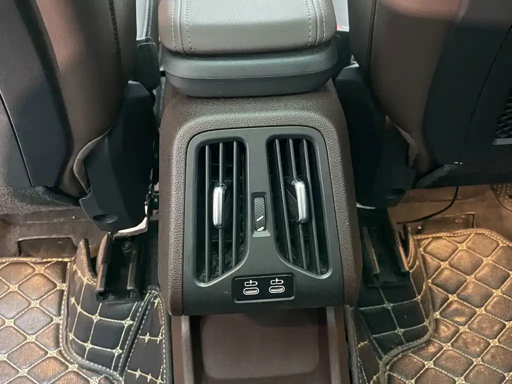 BMW X1 2023 — фото 11