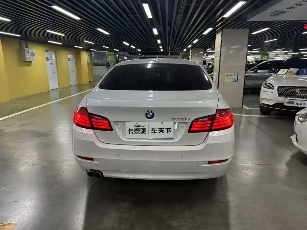 BMW 5 Series 2015 — фото 6