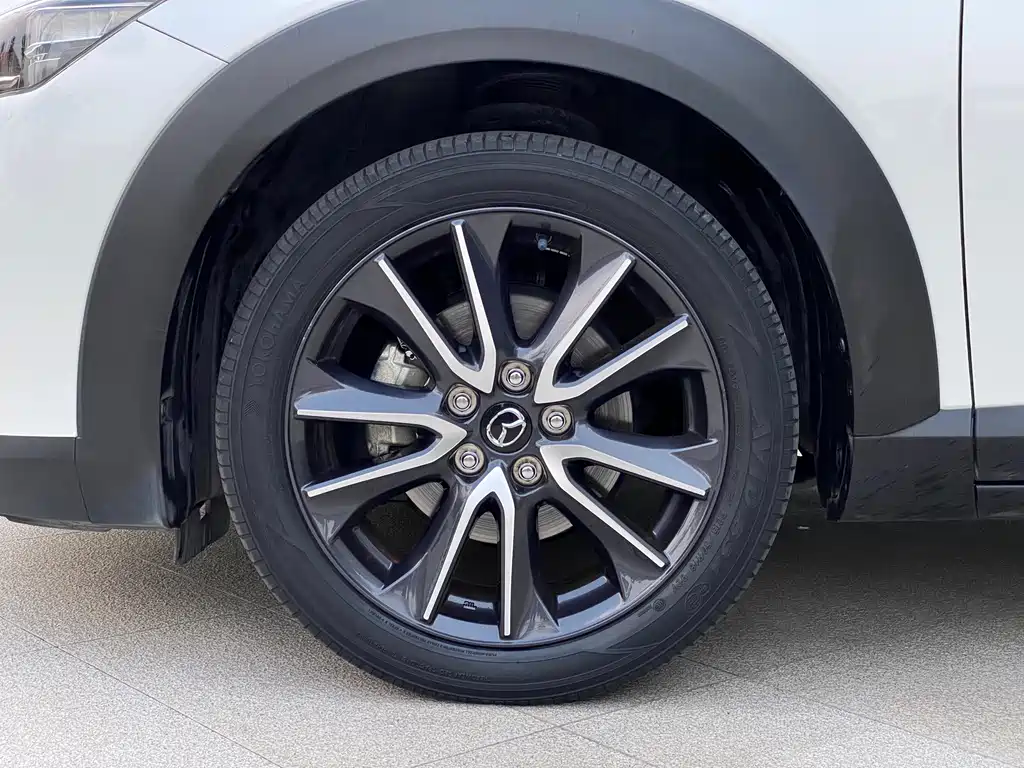 Mazda CX-3 2018 — фото 12