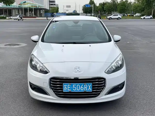 Peugeot 308 2013