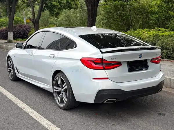 BMW 6 Series GT 2021