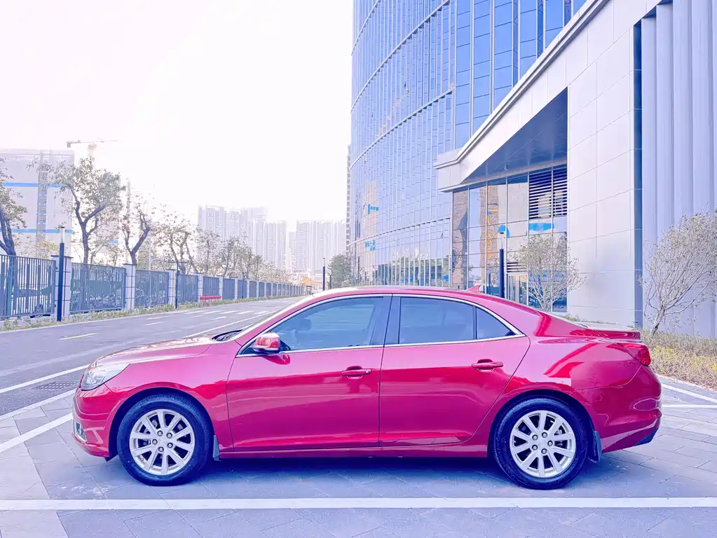Chevrolet Malibu 2014 — фото 30
