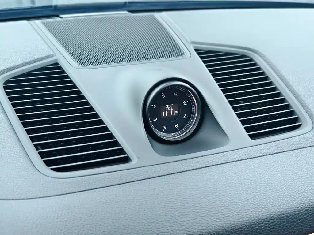 Porsche Cayenne 2021 — фото 10