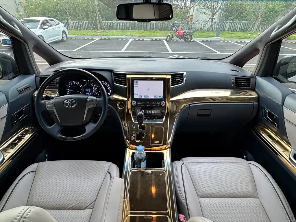Toyota Alphard 2015 — фото 5