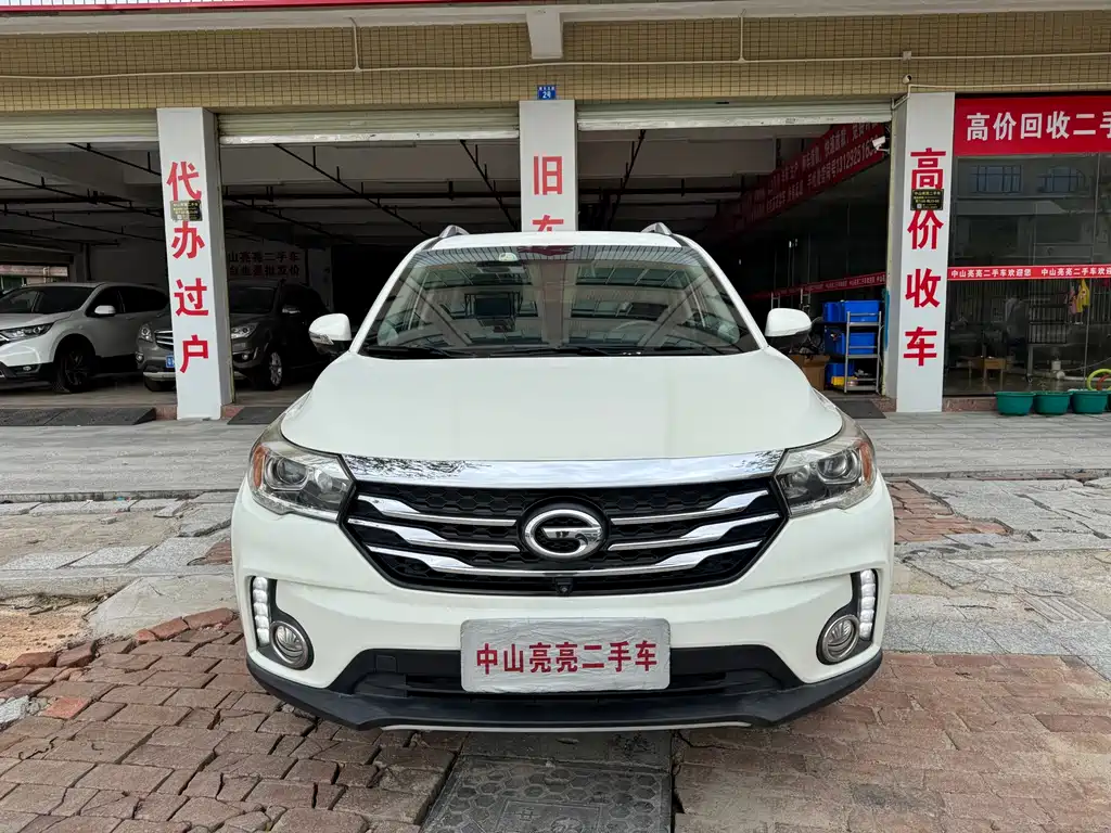GAC Motor Trumpchi GS4 2017 — фото 2