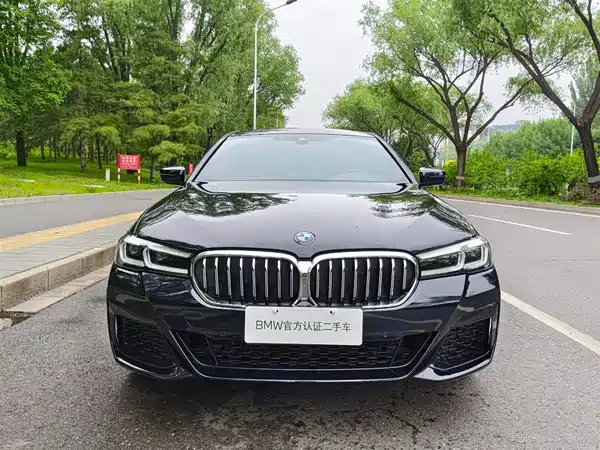 BMW 5 Series 2023