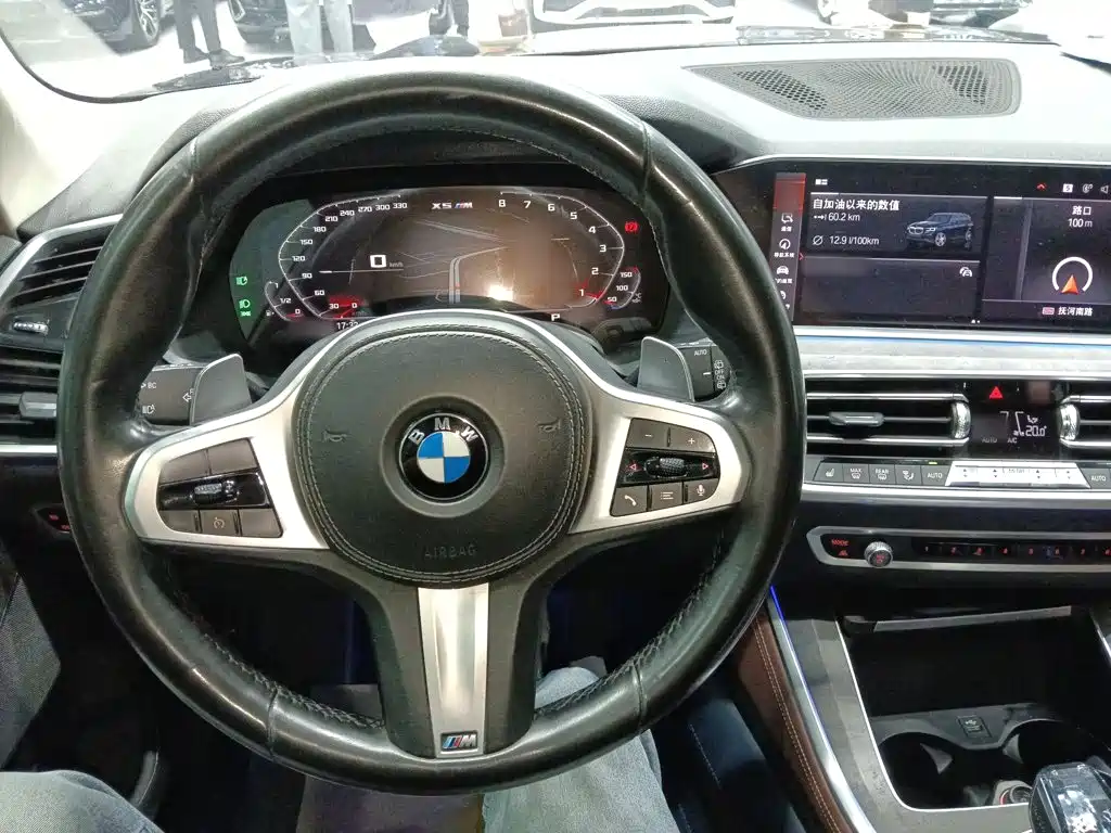 BMW X5 2019 — фото 11