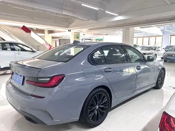 BMW 3 Series 2020