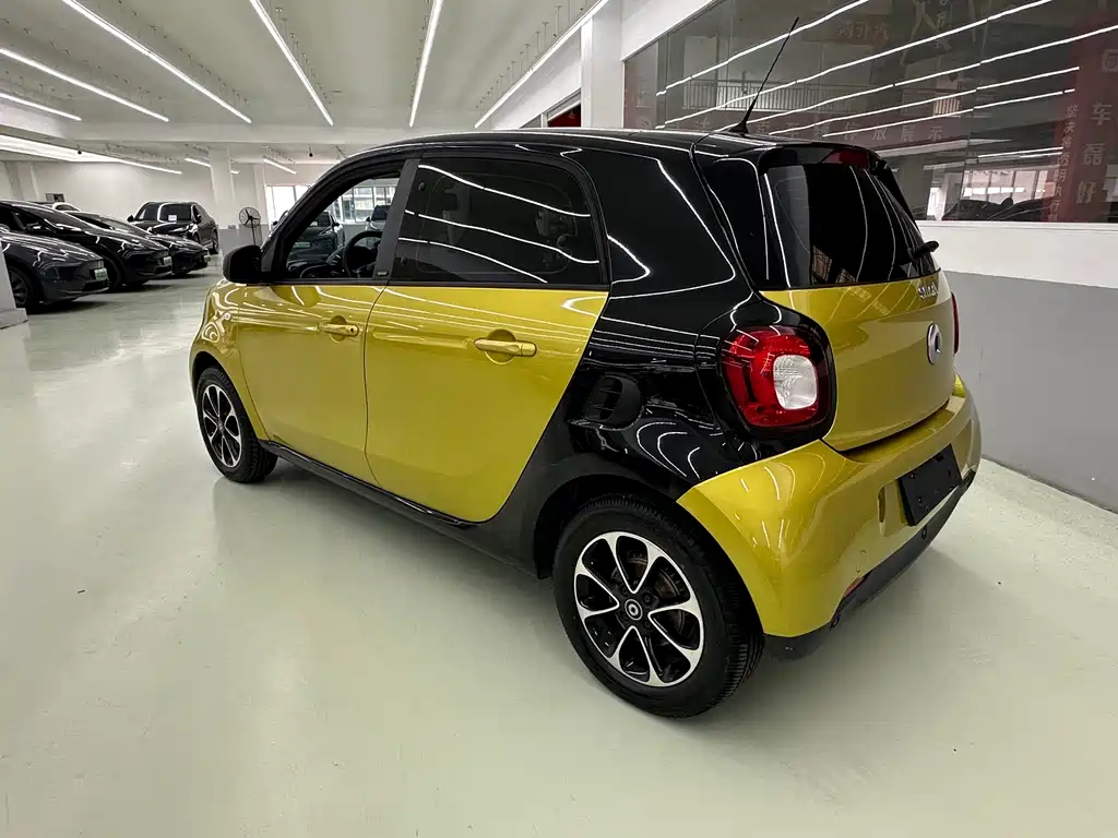 smart forfour 2017 — фото 13