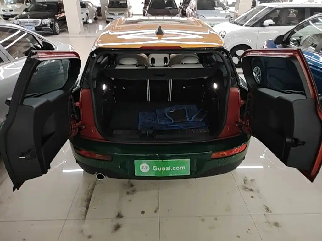 MINI Clubman 2020 — фото 19