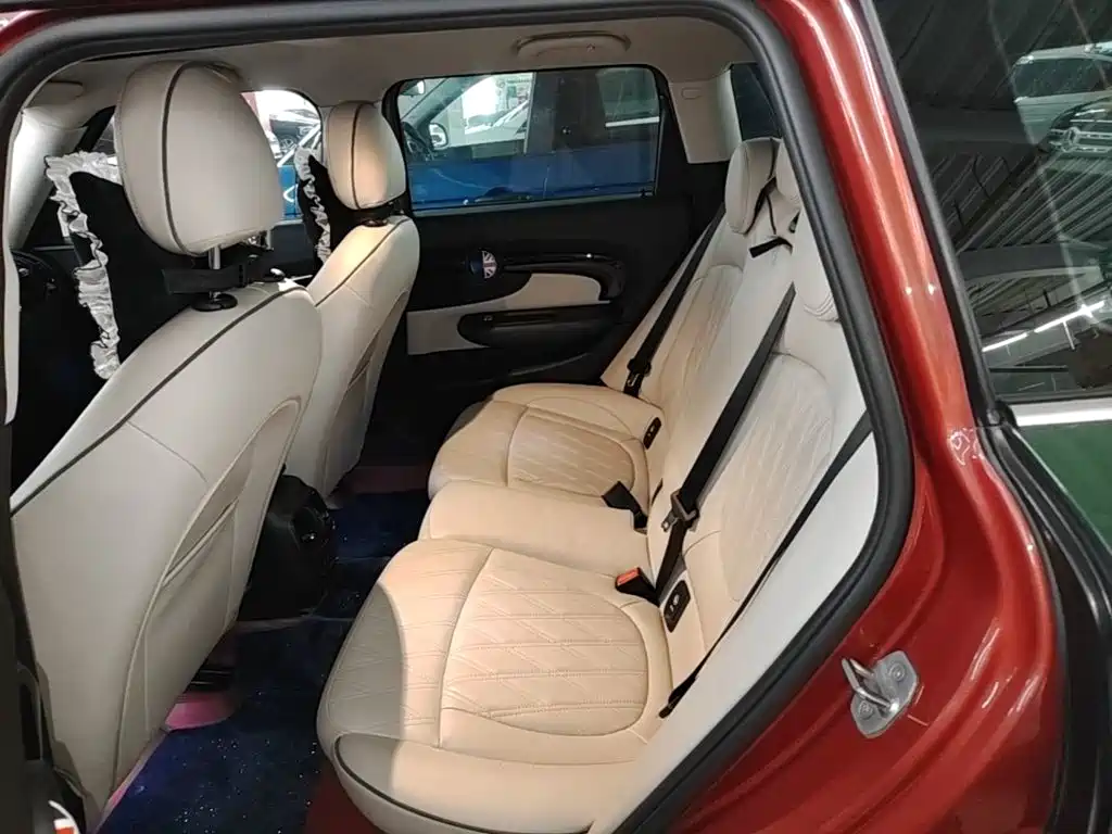 MINI Clubman 2020 — фото 17