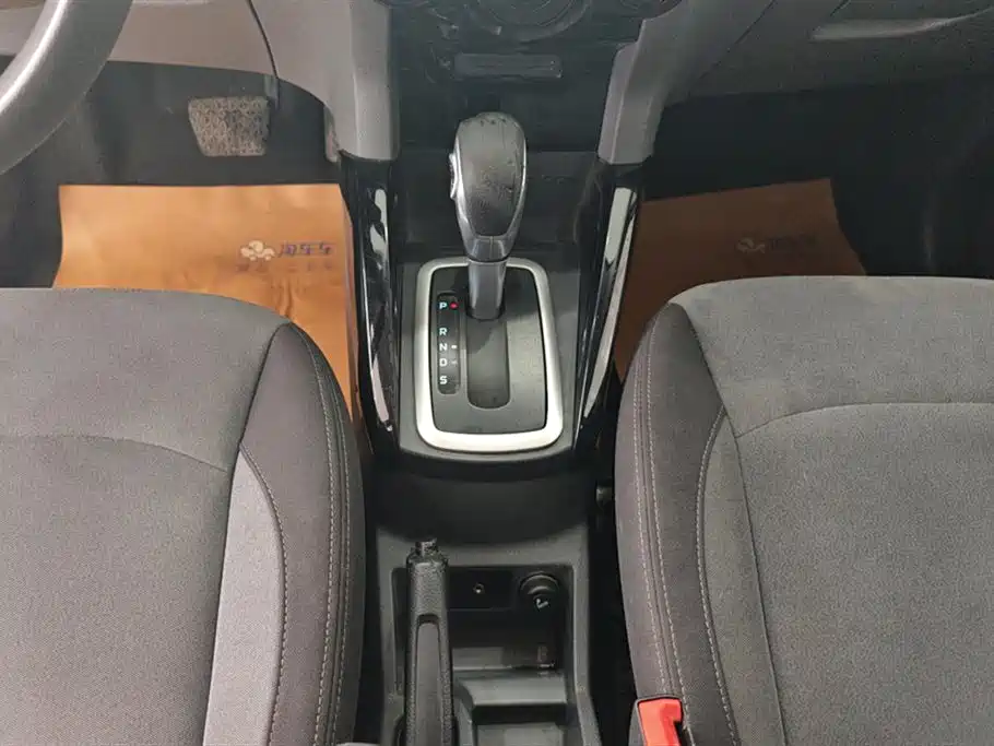 Ford Ecosport 2014 — фото 16